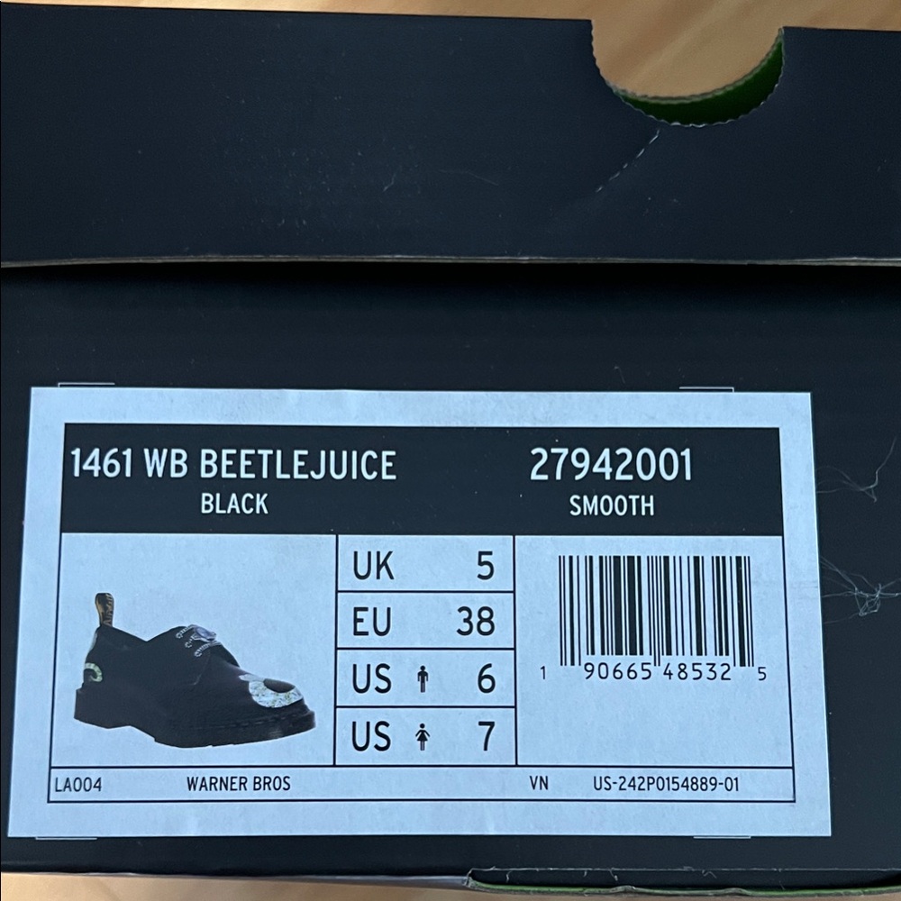 Dr. Martens Beetlejuice Oxford! Like New!